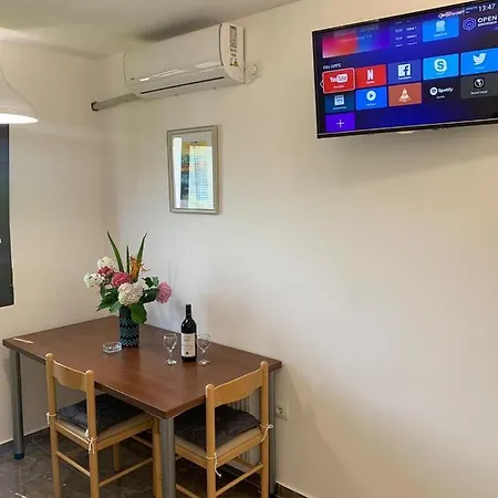Boka 2 Appartement Budva